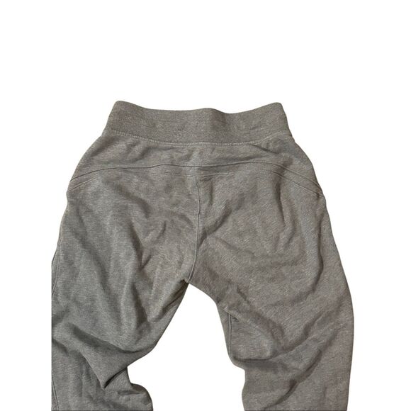 Lululemon gray warm down joggers pants  sz 4 pants - Picture 8 of 9